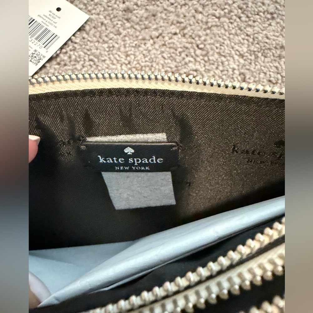 Kate Spade Madison Colorblock Wristlet/Double Zip Wallet NWT - Picture 6 of 10